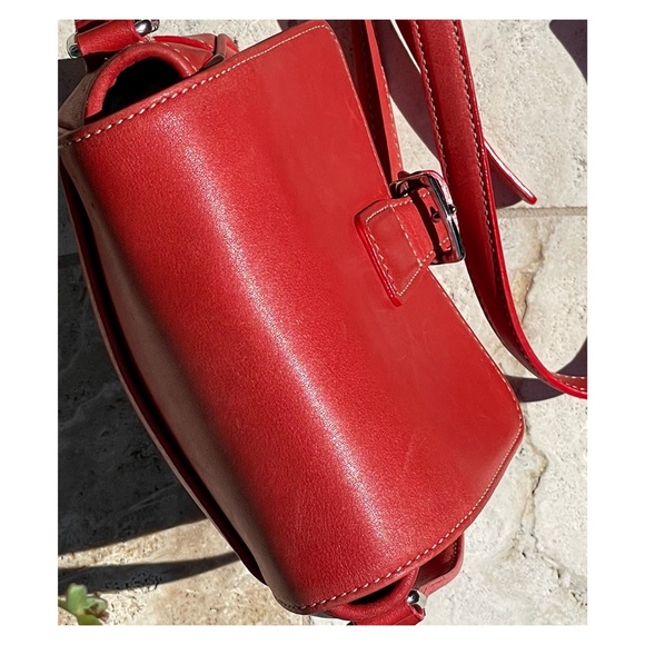 Coach Vintage Smooth LeatherWare “1941” Coral Red Camera/Messenger/Xbody Bag - Picture 3 of 14
